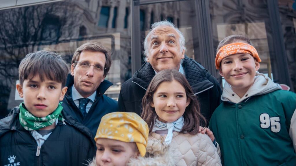 Aladina clausura el Mes del Cáncer Infantil en el Ayuntamiento de Madrid