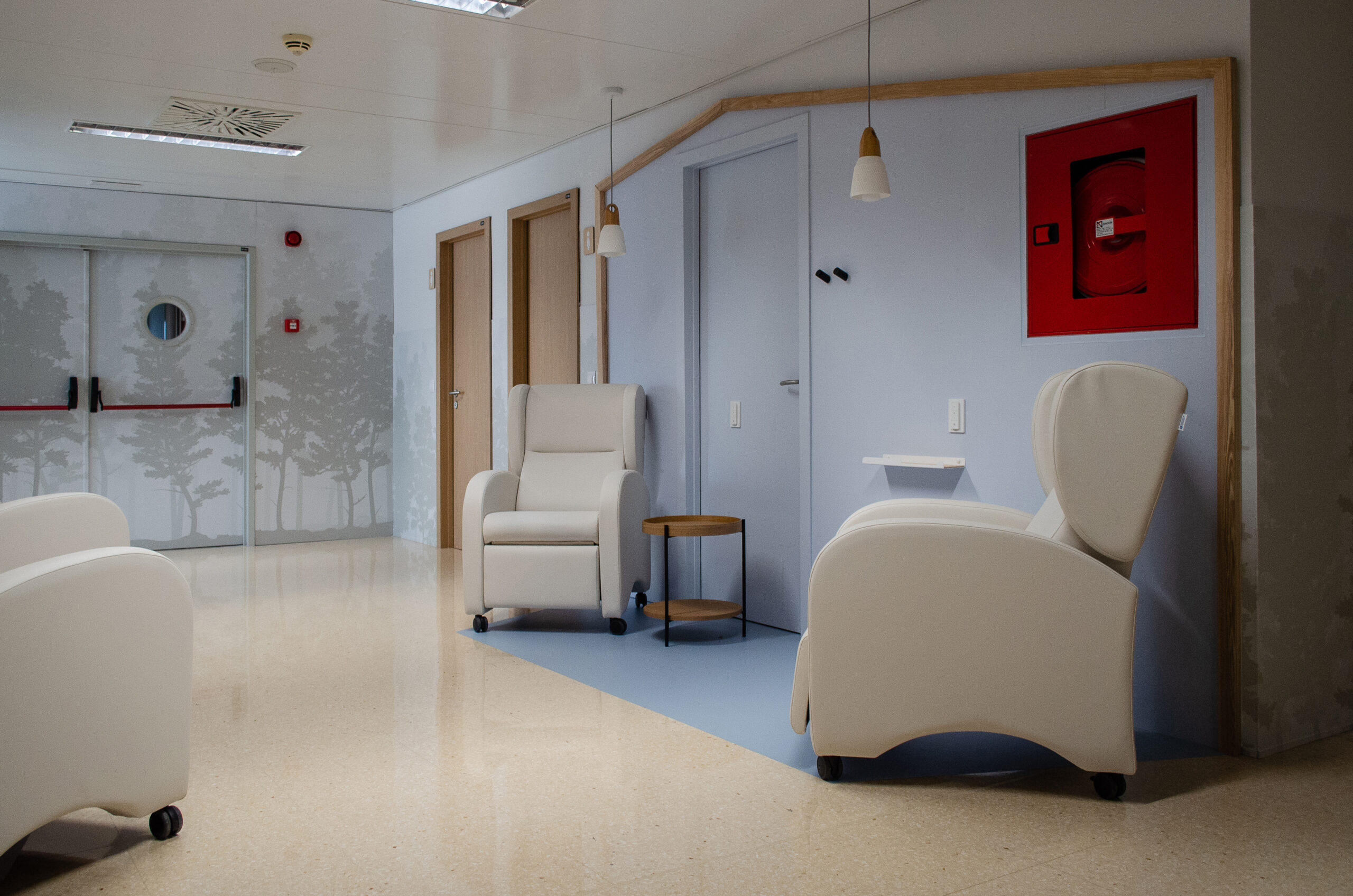 Reforma Sala Espera UCI Pediátrica